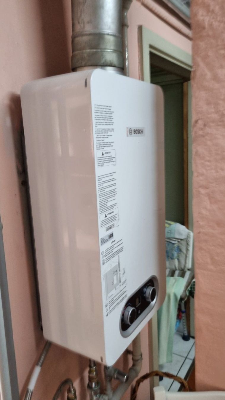 Sanitari: Durchlauferhitzer Gas – Usato da Liestal venduto da Reki0 4