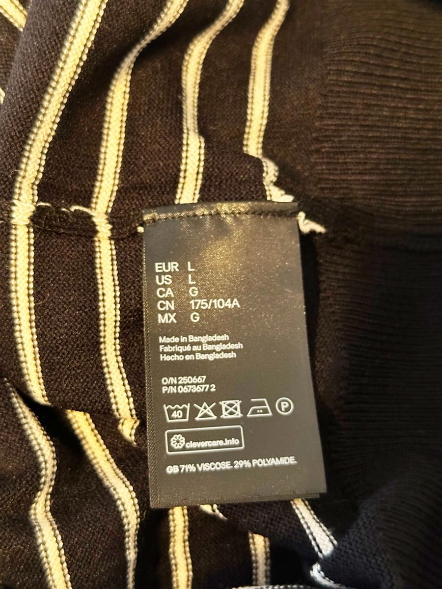 H&M Pullover & Sweatshirts: H&M RollkragenPullover, Grösse L, gestreift, neu mit Etikett – Neu (gemäss Beschreibung) aus Eglisau von Brewster1 4