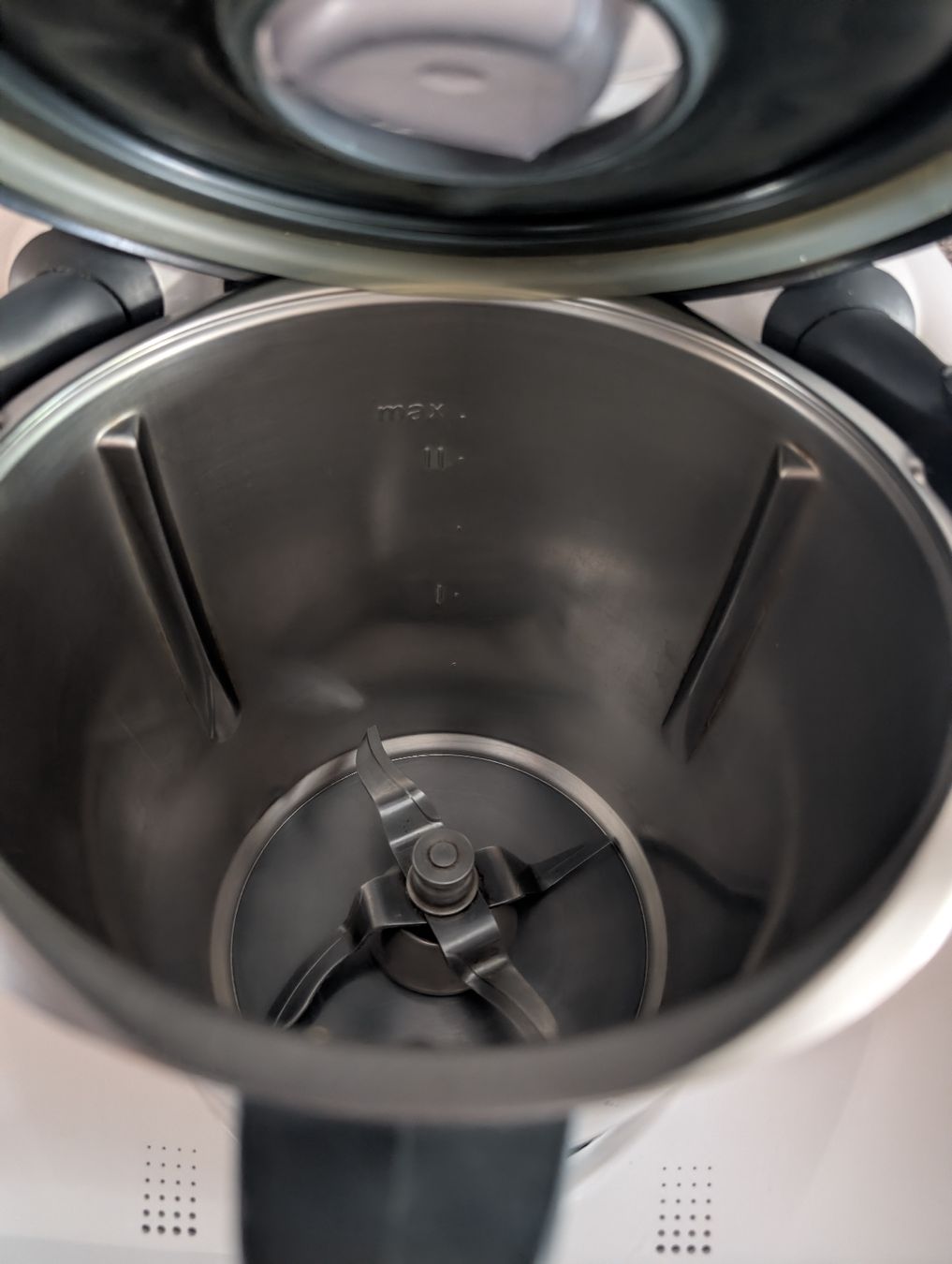 Thermomix Küchengeräte: TM 5 – Defekt aus Küsnacht ZH von ste_5ndr 1