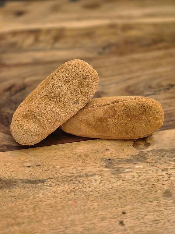 Scarpe per ragazzi: Lammfell Kinderhausschuhe, Leder Mokassins – Usato da Bremgarten AG venduto da Noii 4