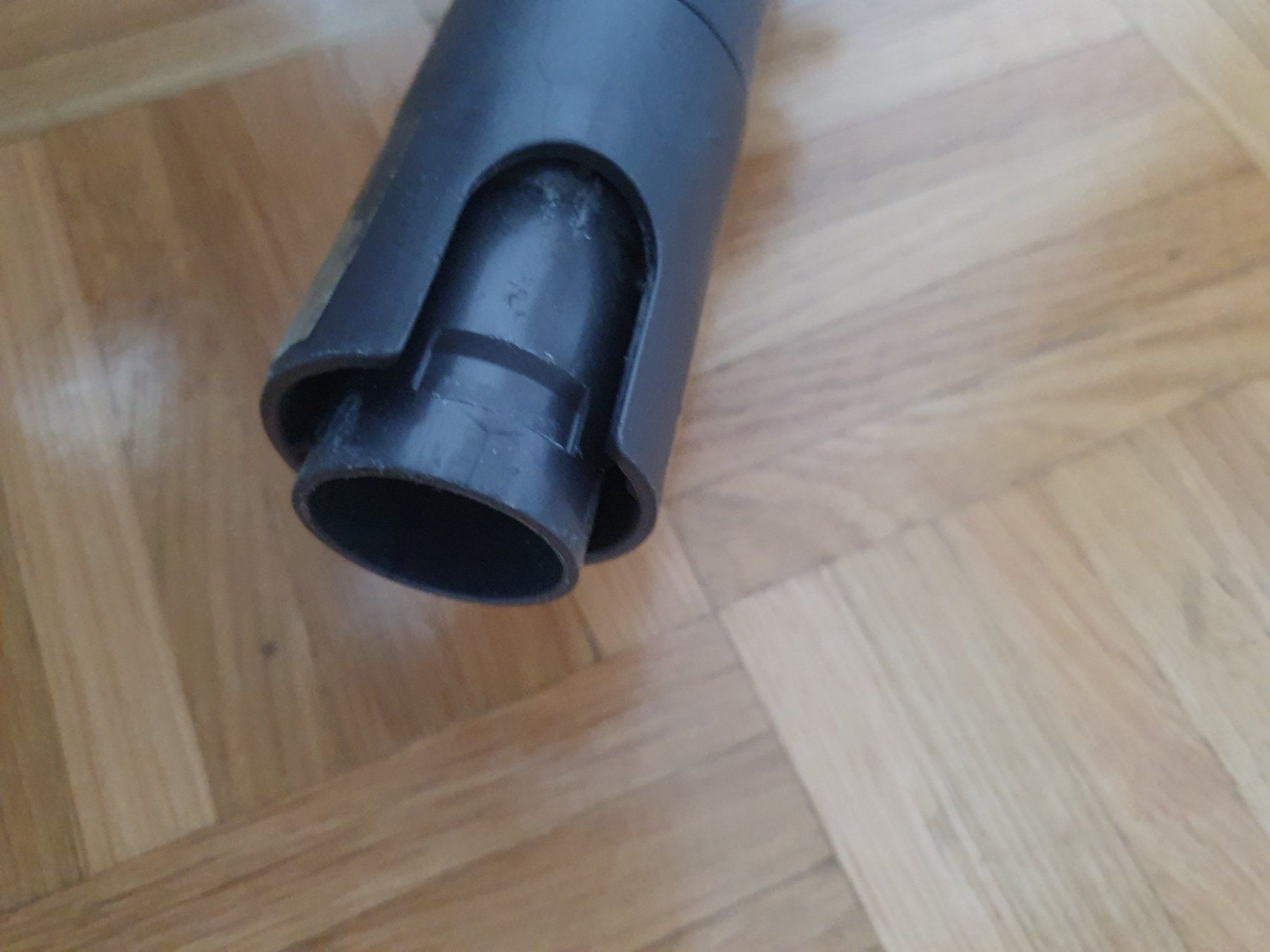 Dyson Aspirateurs & Accessoires: Tube dyson DC29 et autres – Défectueux à Prilly par RoDyRe 2