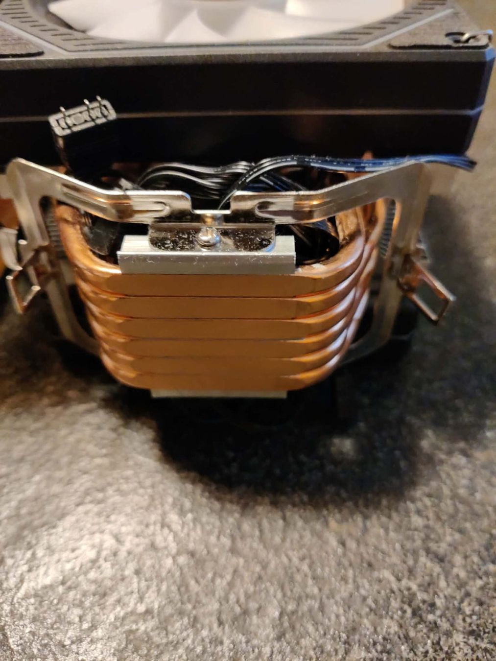 Composants électroniques: 220W Intel-AMD RGB CPU Cooler – D'occasion à Genève par Rally022 4