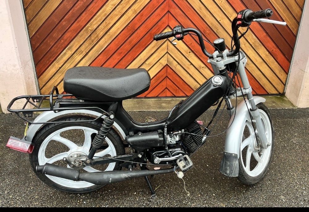 Tomos Sprint mit Ausweis (Defekt) in stallikon für CHF 500 – nur ...