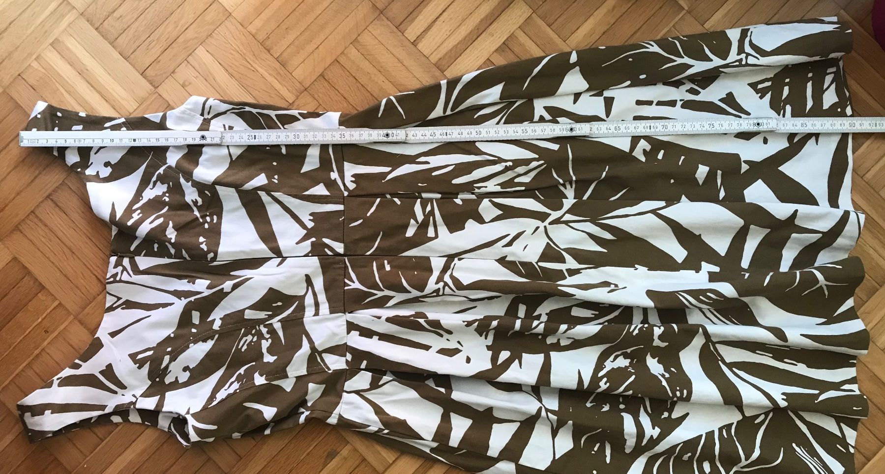Sisley Vestiti: Kleid von Sisley Grösse S – Usato da Emmenbrücke venduto da Hathor123 4