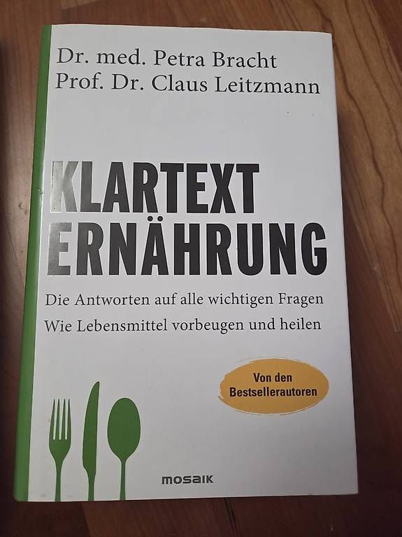 Libri: Klartext Ernährung – Usato da Buchs ZH venduto da niciibrownie