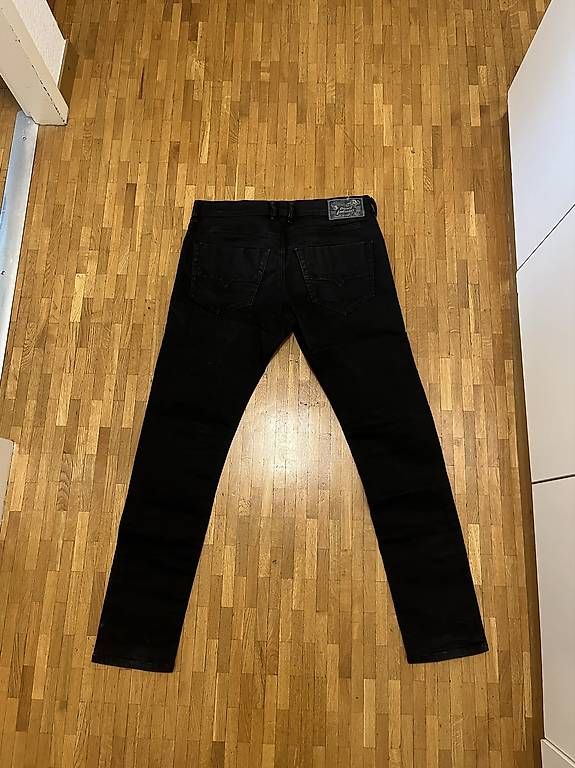 Jeans: Jean Diesel noir Slim – Neu und originalverpackt aus Genève von luan.77k 1