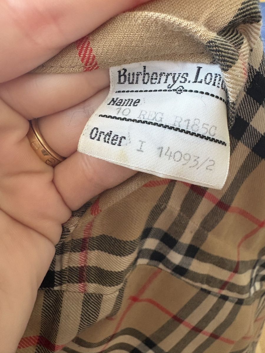 Burberry Mäntel: Trench coat Burberry  – Gebraucht aus Rotkreuz von Vintage_lover1 5