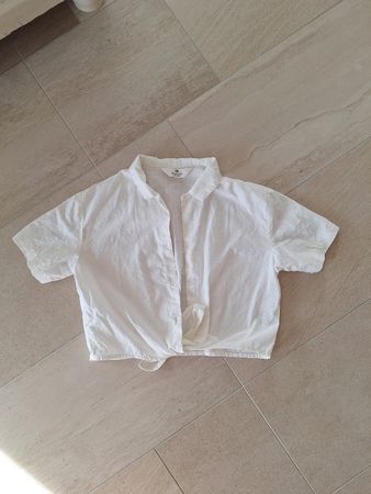 sommerliche Bluse / Shirt / Hemd Gr 152 