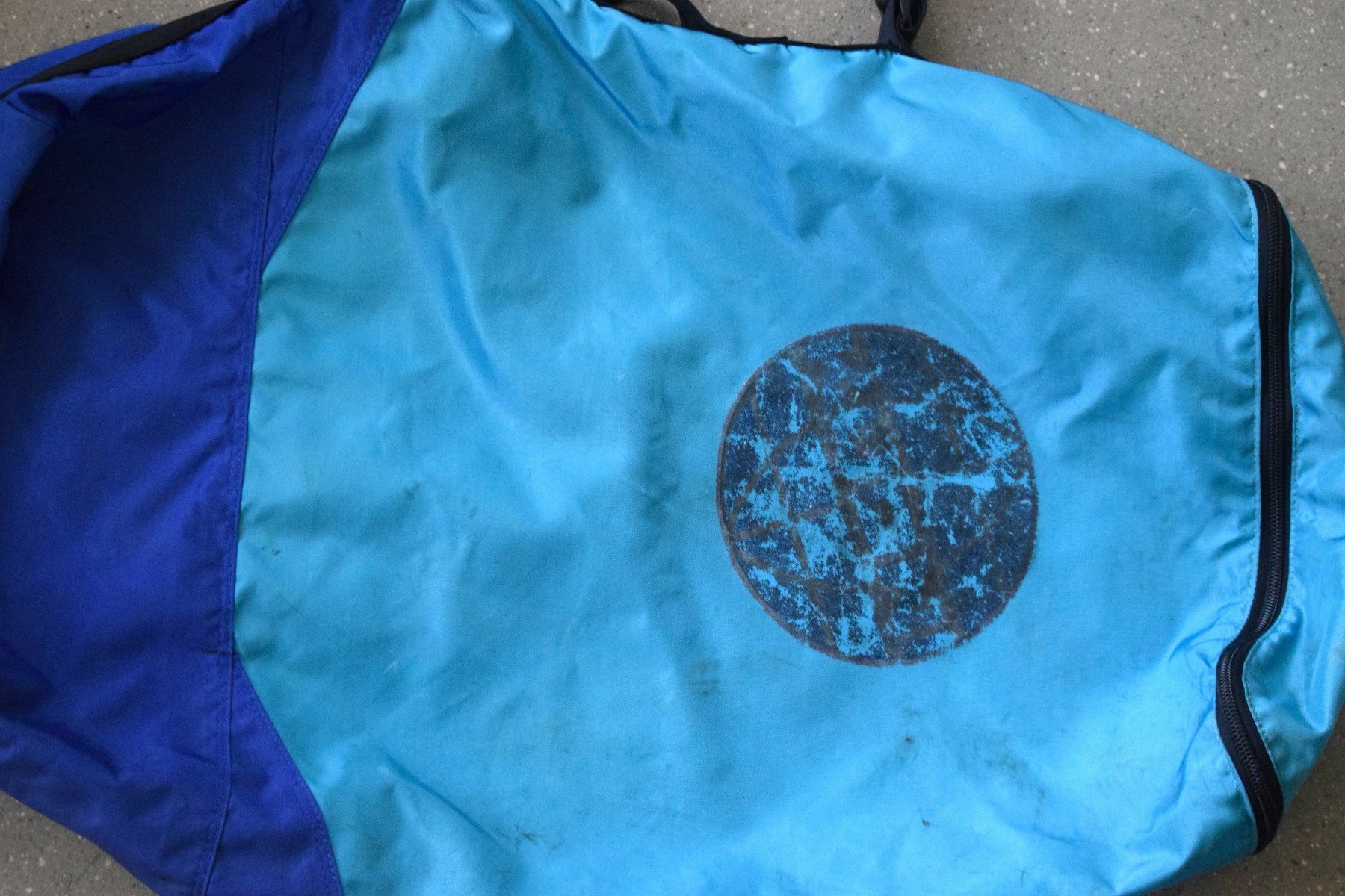 Borse: Gr. Packsack Tasche lang gross mit Reissverschluss – Usato da Dulliken venduto da ichwettichhett 1