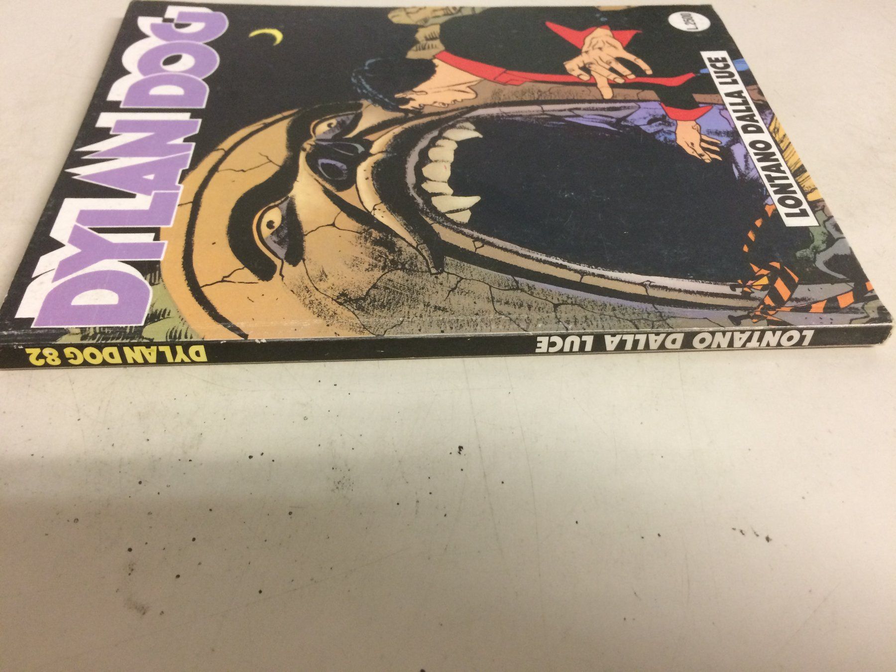 Fumetti: DYLAN DOG # 82 LONTANO DALLA LUCE  Sergio Bonelli 1993 – Usato da Vezia venduto da Aquarius_Age 2