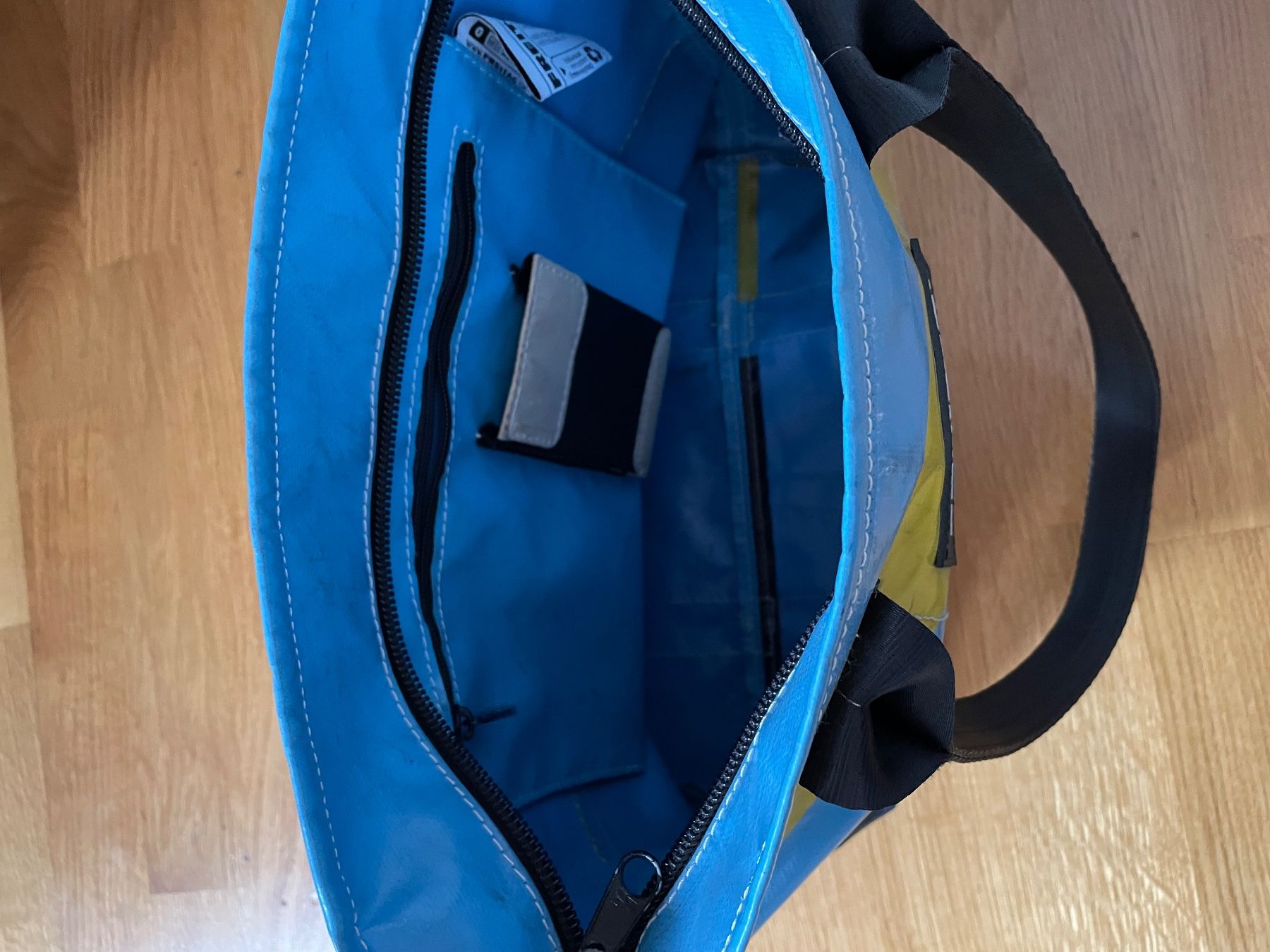 Freitag Borse da donna: Freitag Schultertasche – Usato da Bülach venduto da Flower_83 2