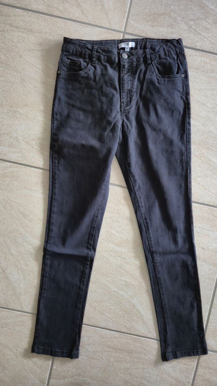 La Redoute Pantaloni: Jeans noirs, La Redoute, 16 ans, taille réglable – Usato da Bussigny venduto da Carugas