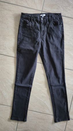 Jeans noirs, La Redoute, 16 ans, taille réglable