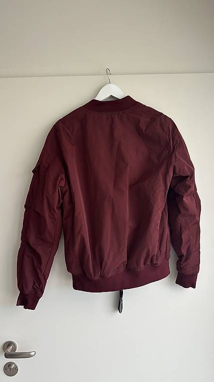 Jacken: NEUE Pull&Bear Bomberjacke Gr. M – Neu und originalverpackt aus Wetzikon ZH von biancab1000 3