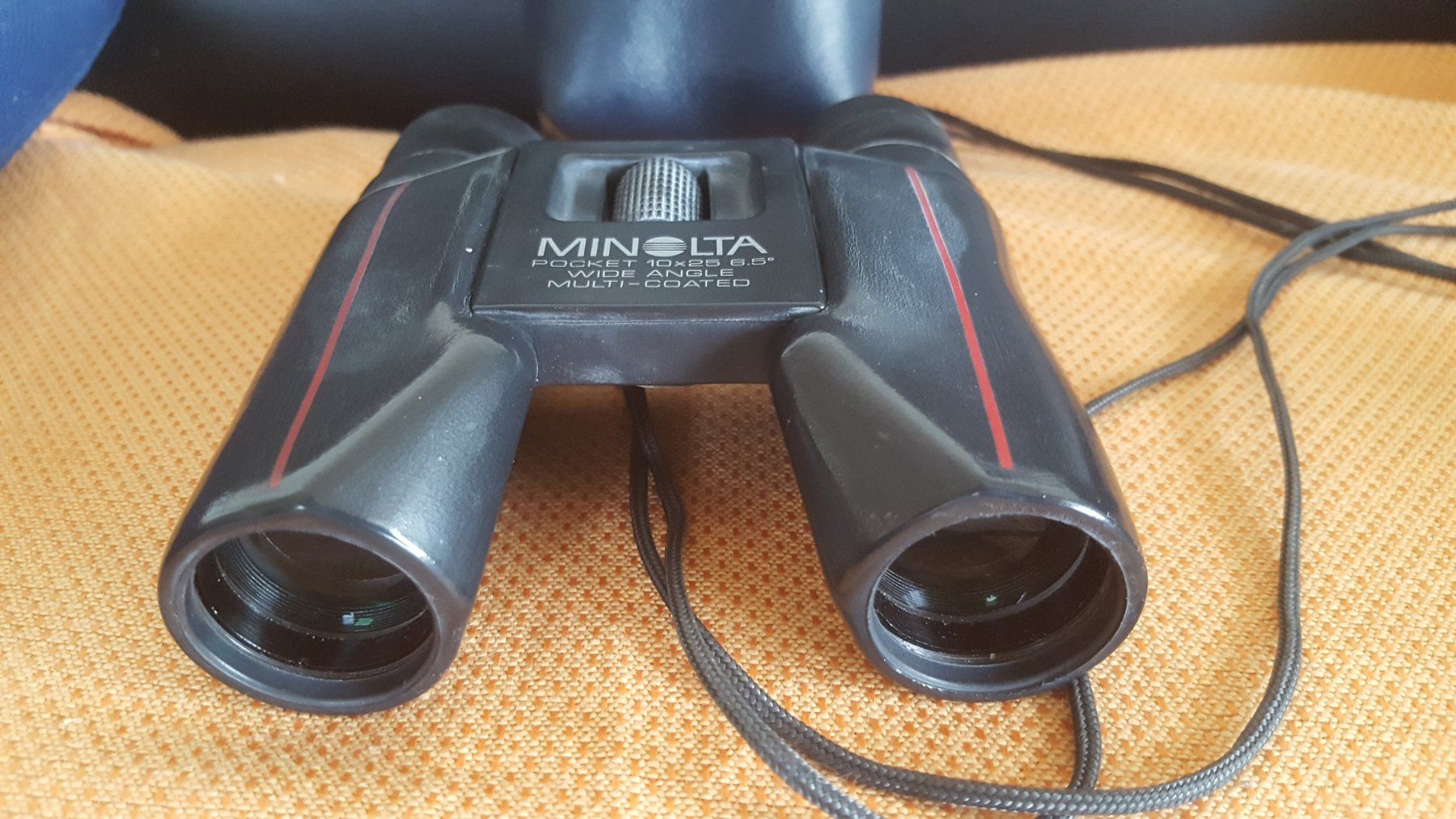 Minolta Binocoli: Feldstecher MINOLTA 10x25 – Usato da Biel / bienne venduto da Sarouch9 2