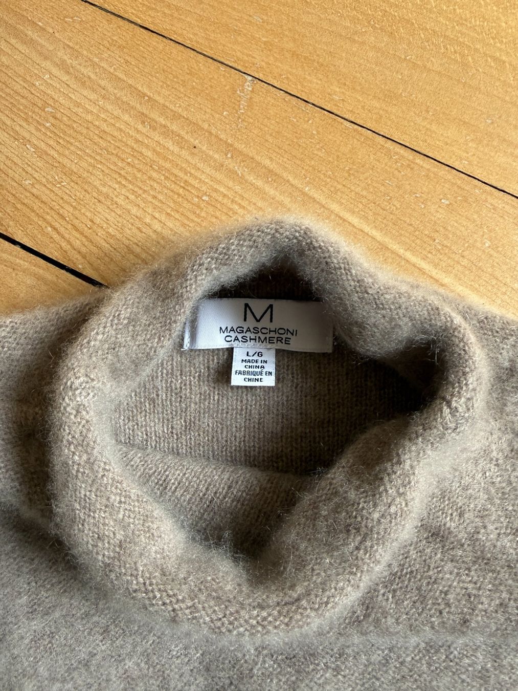 Pulls & Sweat-shirts: MAGASCHONI - Kaschmir Pullover beige L – D'occasion à Zürich par Diazaio 3