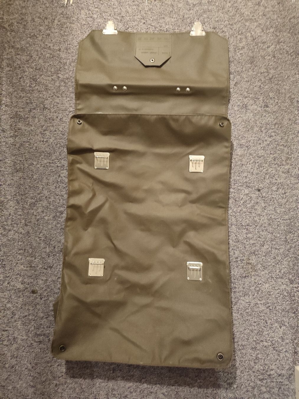 Schweizer Armee Taschen: Original Schweizer Armee Kartenmappe/ Dokumentenmappe(Olive) – Gebraucht aus Maur von Oechslma 3