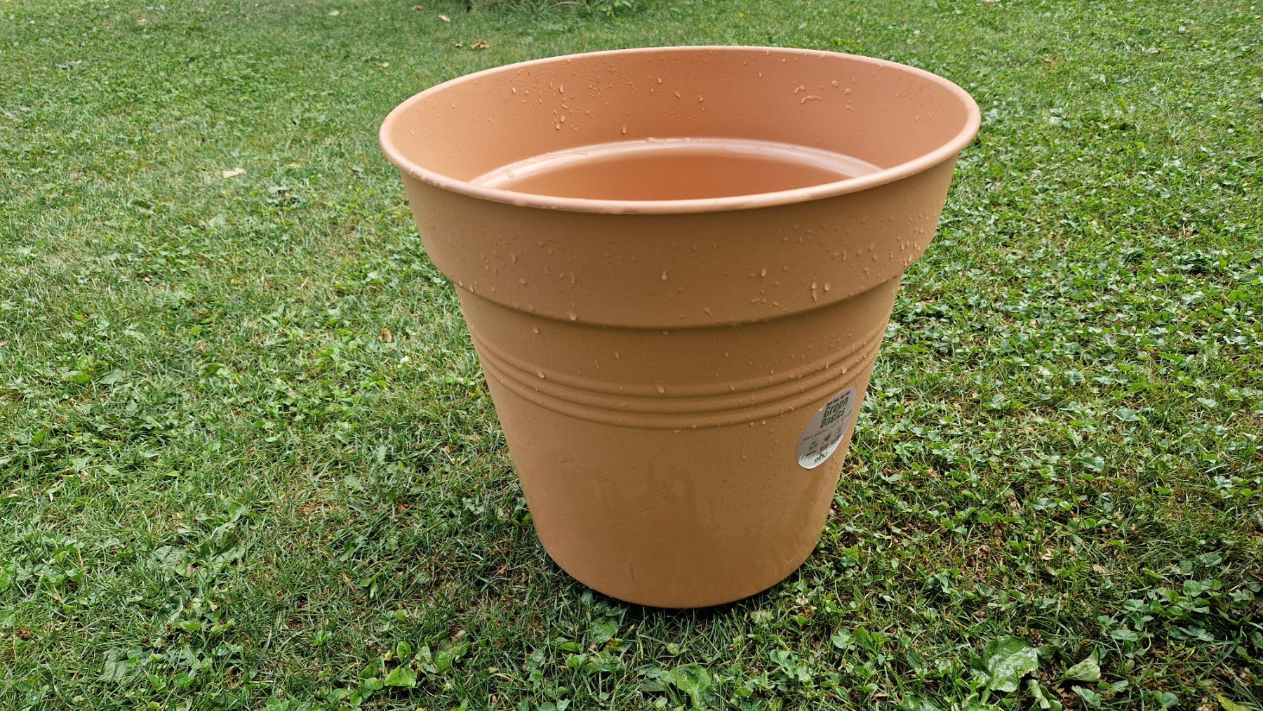Pots de fleurs: Blumentopf braun 2 Stück – D'occasion à Steinen par Remse2 1