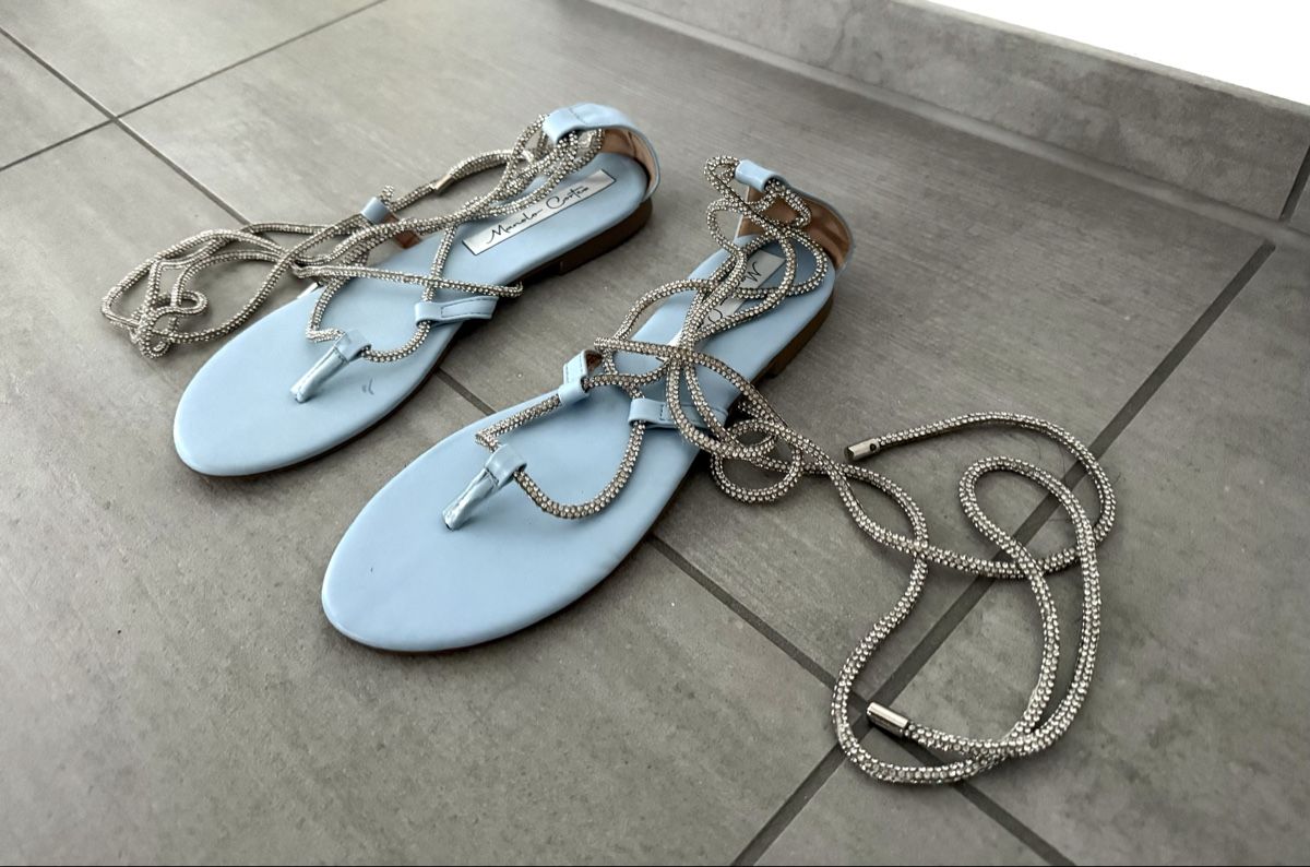 Scarpe da donna: Elegante Flip-Flops  – Nuovo (secondo la descrizione) da Davesco-Soragno venduto da tin_6xjv 1