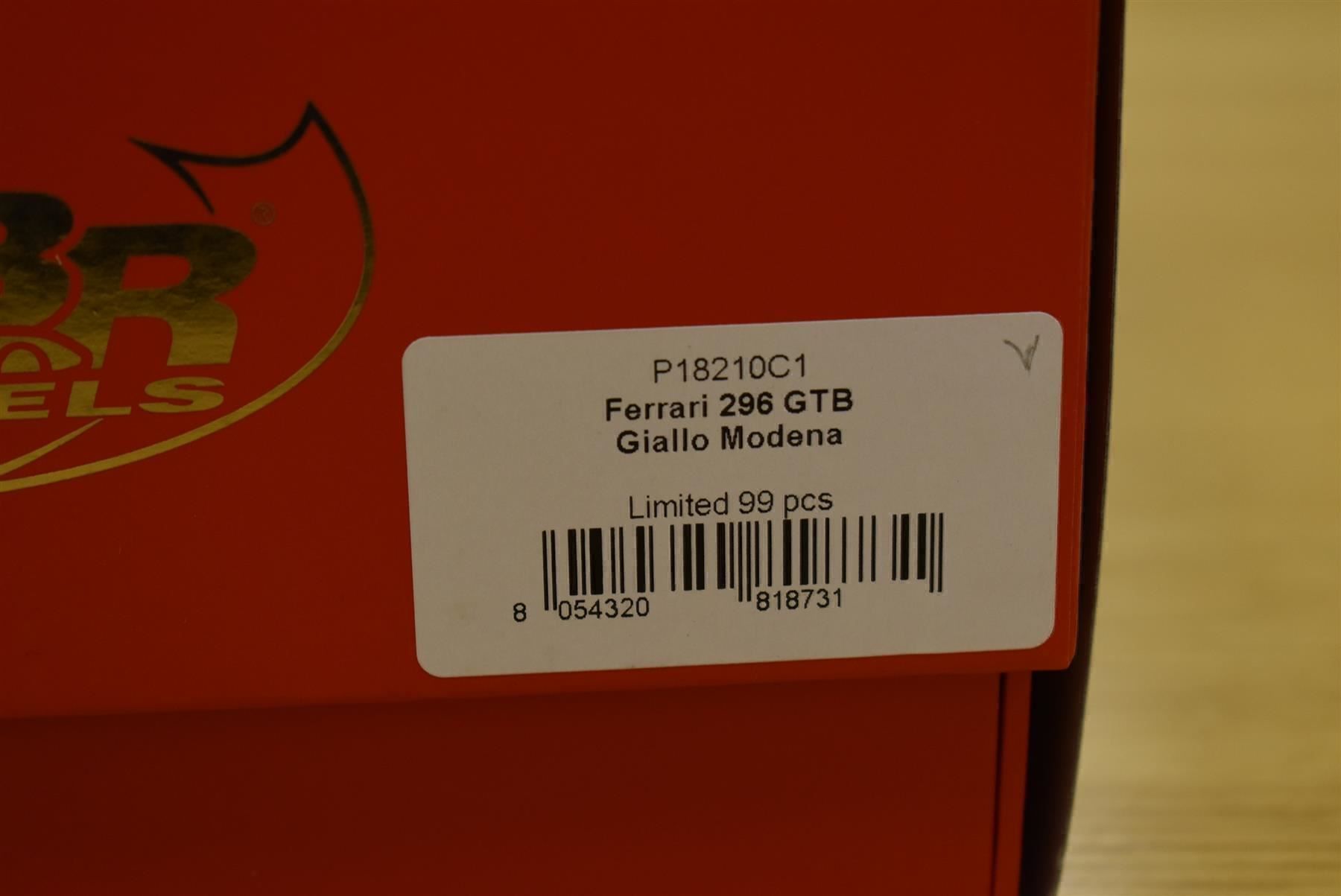 Modellini d'auto: Ferrari 296 GTB gelb 1/18  BBR – Nuovo e nell'imballaggio originale da Stein AR venduto da Krabbe2 7
