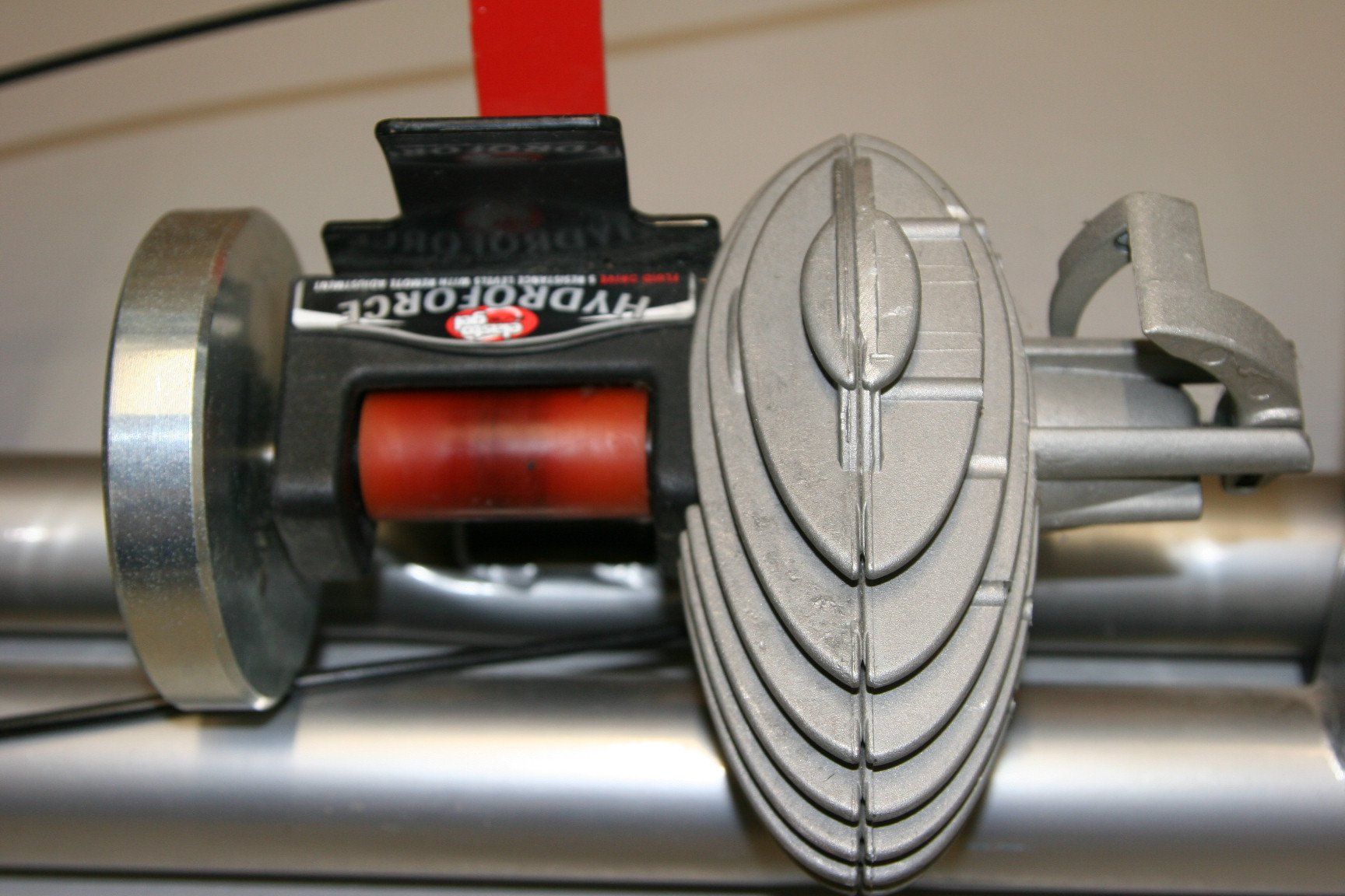 Hometrainer: Elite Hydroforce Velo Rollentrainer – Gebraucht aus Büren an der Aare von Sabinem71 2