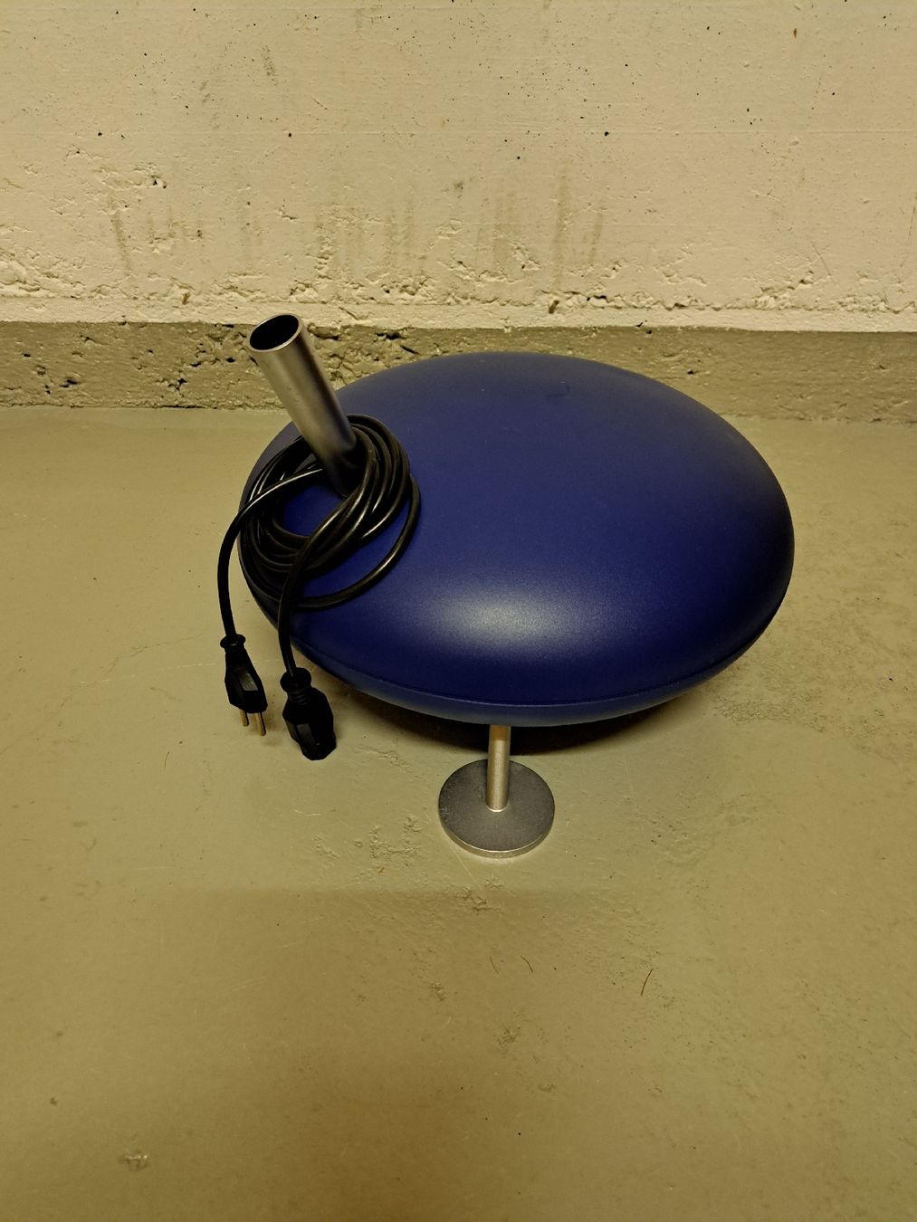 Umidificatori d'aria: Alessi Luftbefeuchter Fred, blau. – Usato da Lachen SZ venduto da Ruki01