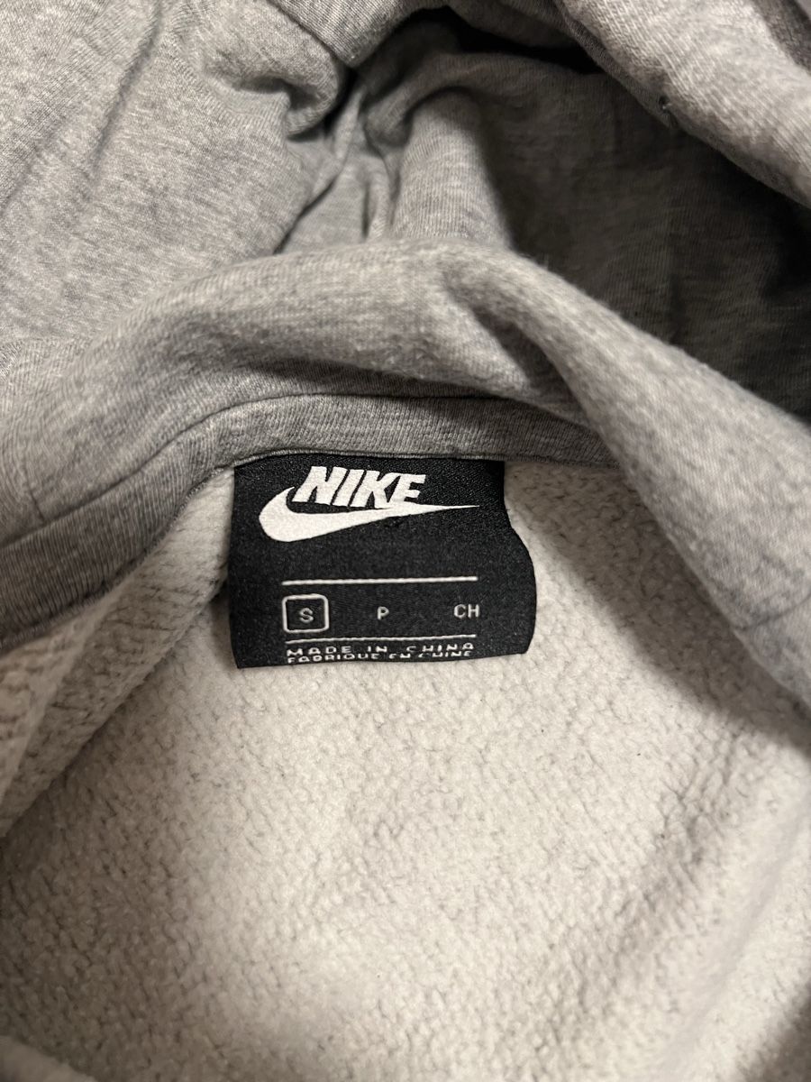 Nike Pulls & Sweat-shirts: Nike Hoodie – D'occasion à Birrhard par xvsaravx. 2