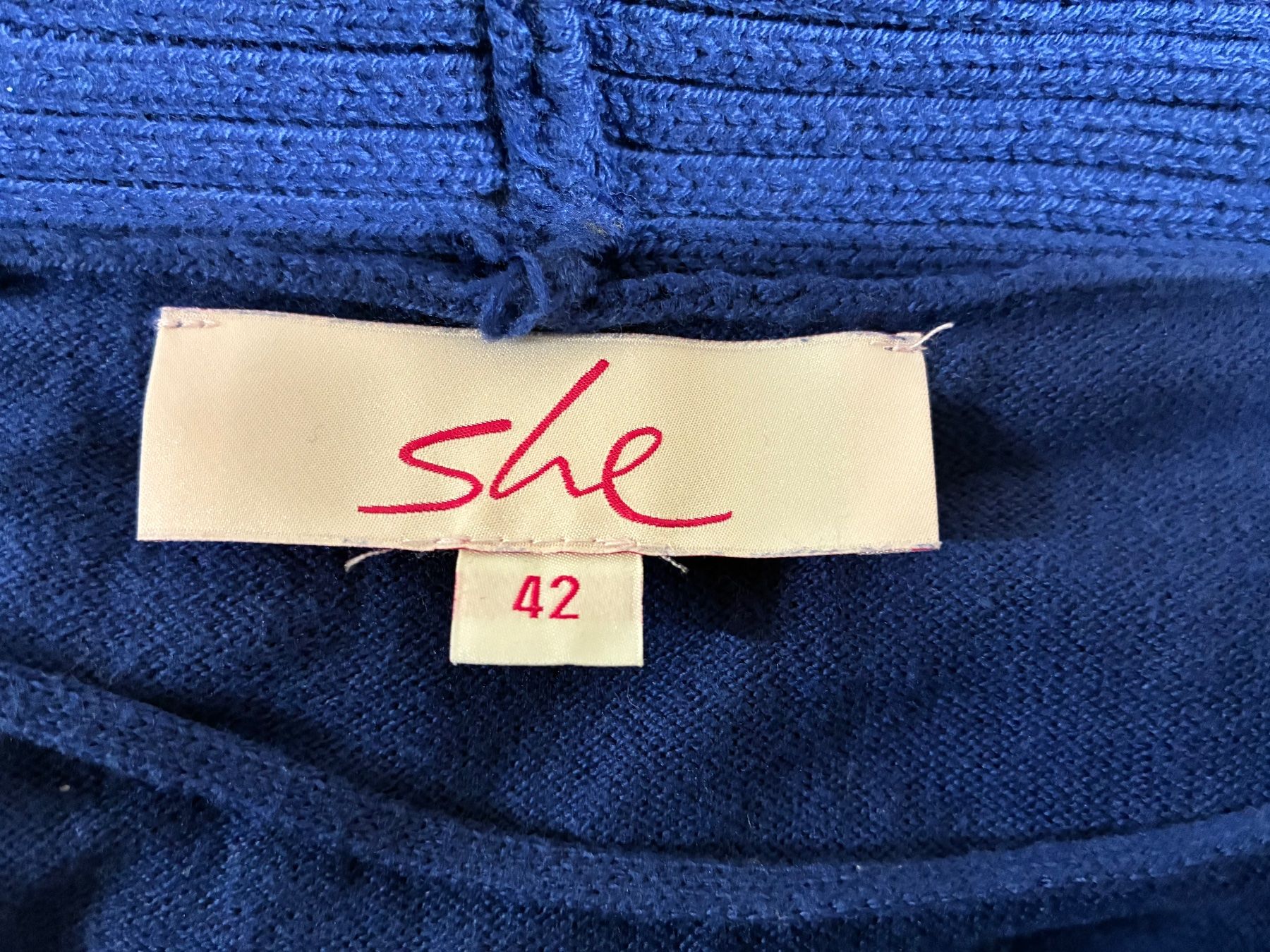 Vestiti: Blaues Pulloverkleid von She in Grösse 42 – Usato da Zürich venduto da van_5xbk 4