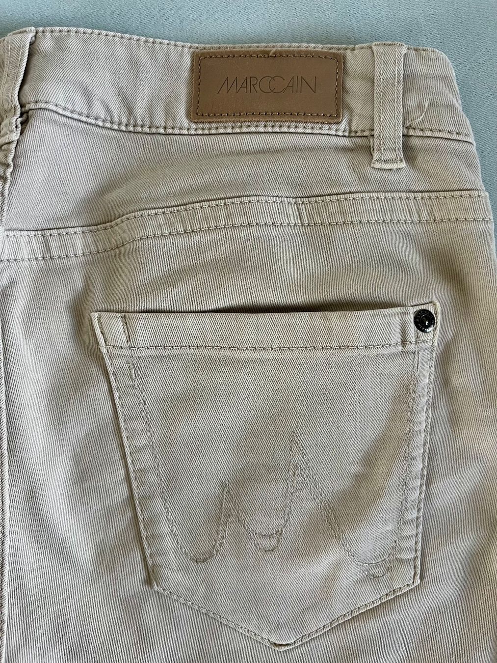 Marc Cain Pantaloni: Pantalon beige Marc Cain taille 36/38 – Usato da Le Crêt-p-Semsales venduto da staglione69 1