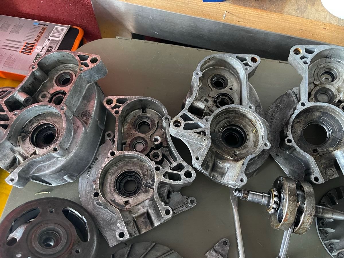 Puch Parti ricambio per ciclomotori: Teilen Motor Puch Velux – Difettoso da Novazzano venduto da Mich1974 9