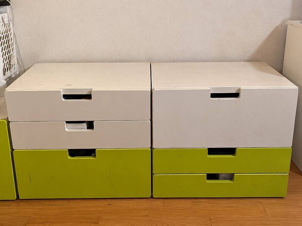 Cassettiere: Ensemble IKEA STUVA blanc/vert3 armoires+coffre+2 commodes – Usato da Châtel-St-Denis venduto da Tiago1010 1