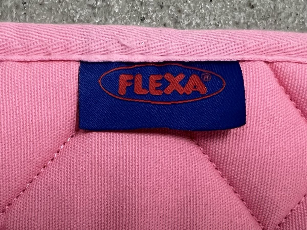 Spielzeuge: FLEXA Spieltunnel Höhle pink – Gebraucht aus Turgi von SHK 2