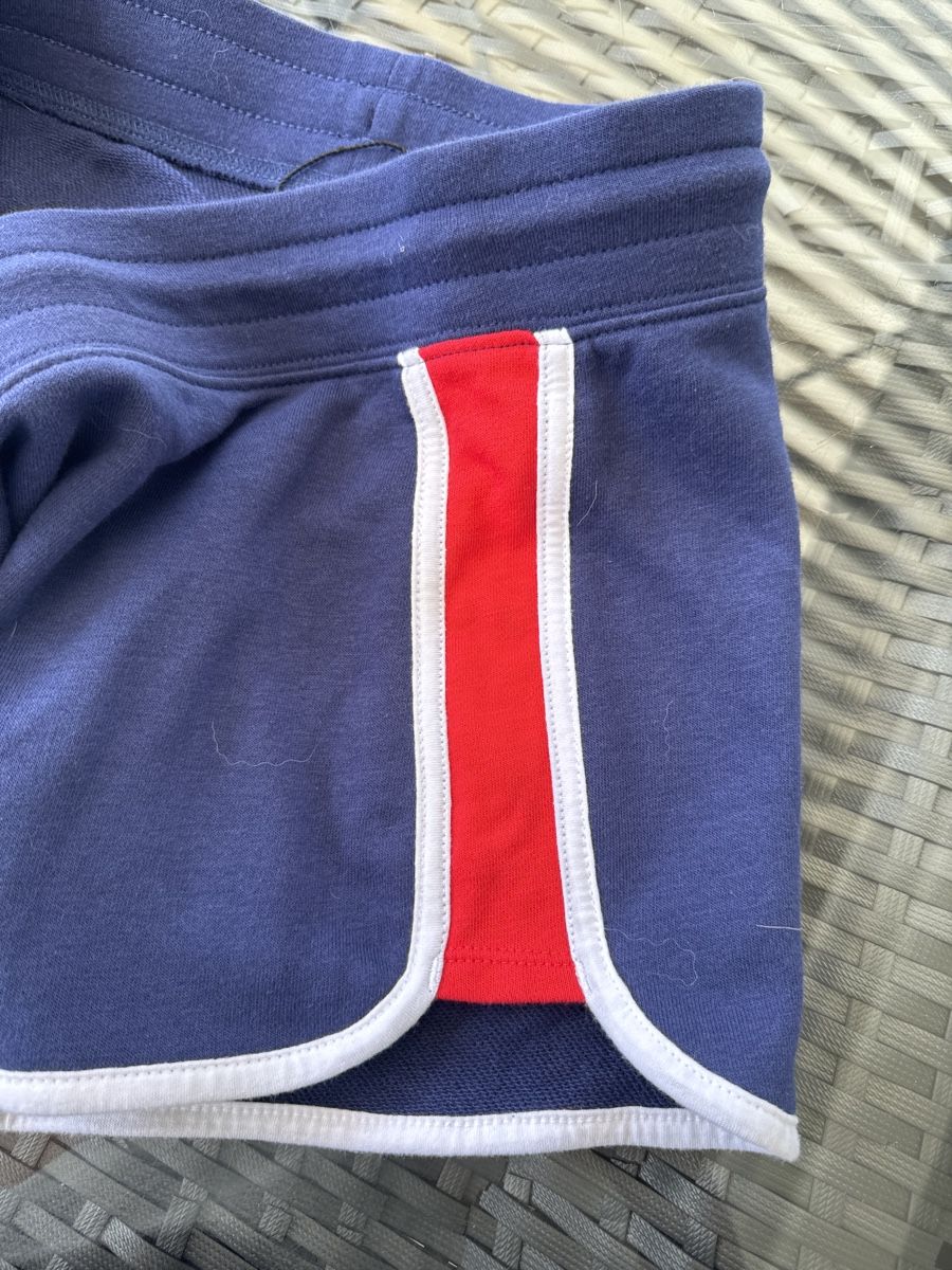 H&M Pantaloni: Shorts H&M Neu (L) – Nuovo (secondo la descrizione) da Vezia venduto da sidu03 3