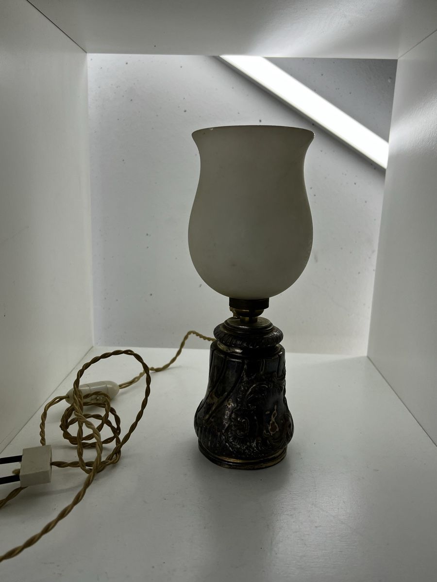 Lampade: Kleine alte Lampe – Usato da Wettingen venduto da NickInc