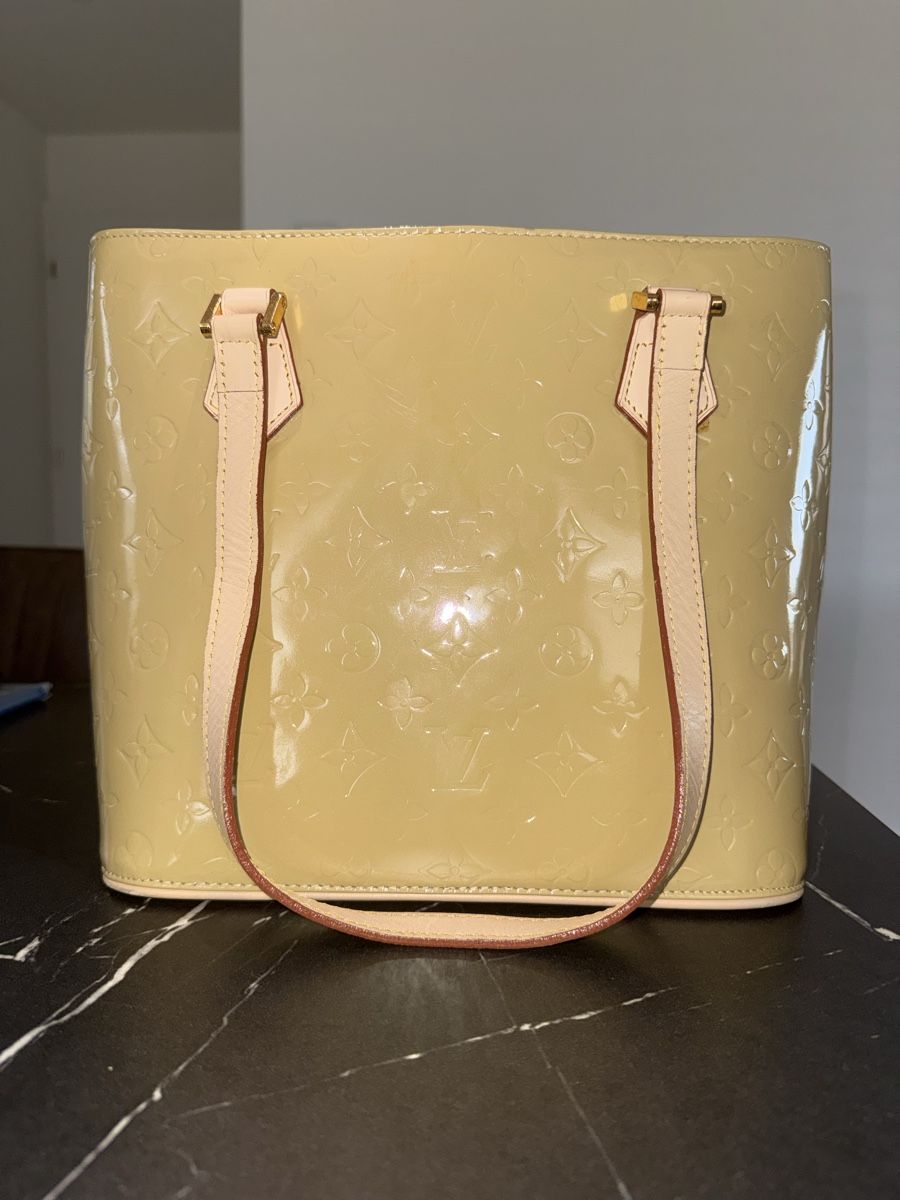 Louis Vuitton Borse da donna: Louis Vuitton Houston Vernise Tote Bag – Nuovo (secondo la descrizione) da Niederbipp venduto da nma_kk9l 1