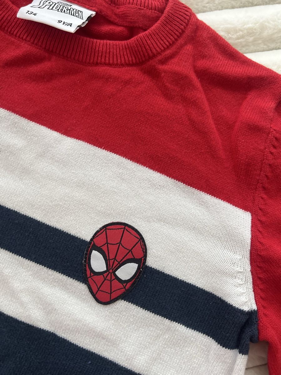 Maglioni & Felpe: SPIDERMAN MARVEL STRICKPULLOVER WIE NEU GR 134 – Usato da Basel venduto da theo-g77 1