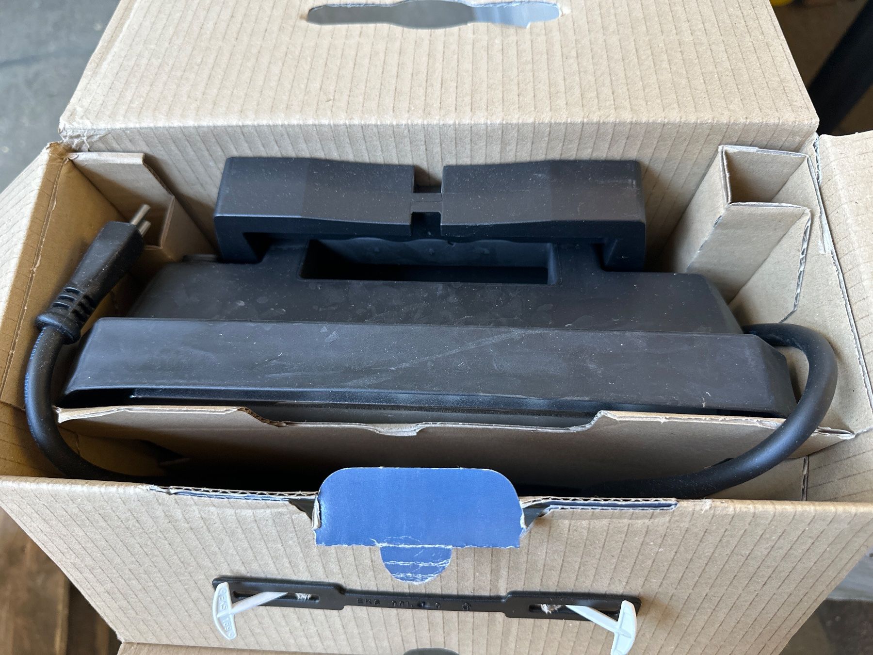 Lampade: Arbeits-Handleuchte Sonlux Profi Gladiator, 2×36W, 3 Steck – Nuovo (secondo la descrizione) da Necker venduto da liq24 2