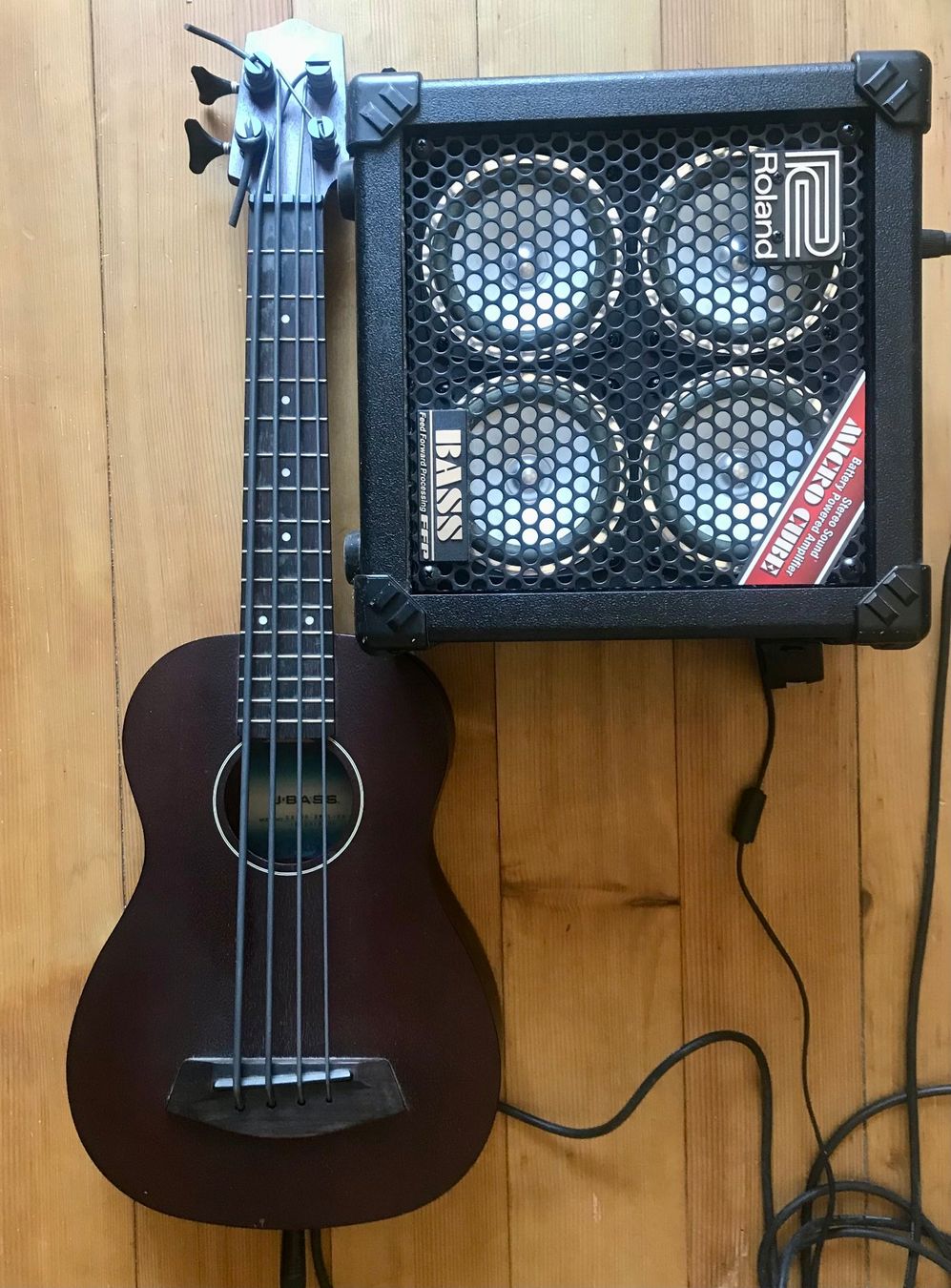 Musikinstrumente: Ukulele Bass  KalaBass – Gebraucht aus Münsingen von bozuk