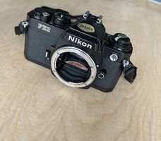 Nikon FE2