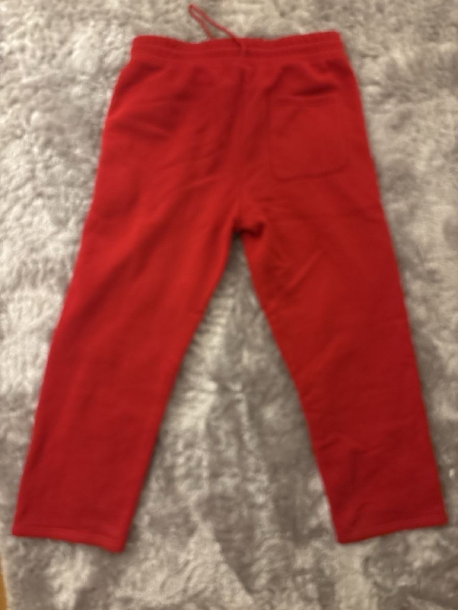 Pantalons: Rote jogginghose Gr.L  – D'occasion à Stettlen par alk_5hrn 1