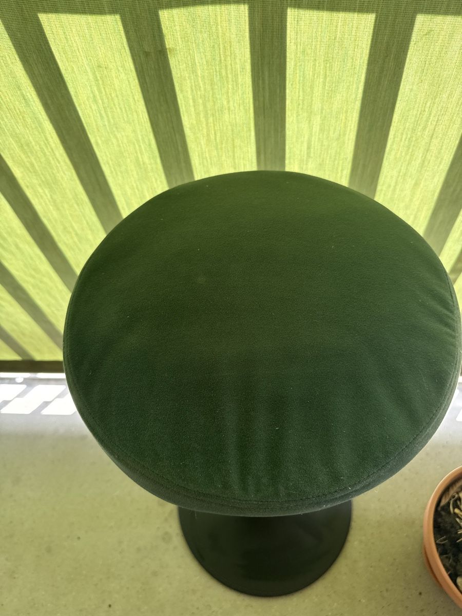 Sgabelli: Adjustable Bar Stool - Dark Green Velour Seat - Black Base - – Usato da Zürich venduto da wil_2sm9 5