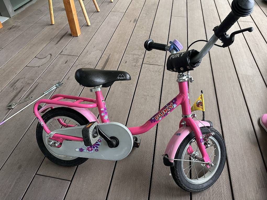Velos: Puky Mädchenvelo 12" mit optionaler Stossstange – Gebraucht aus Hinterkappelen von tclapera 2