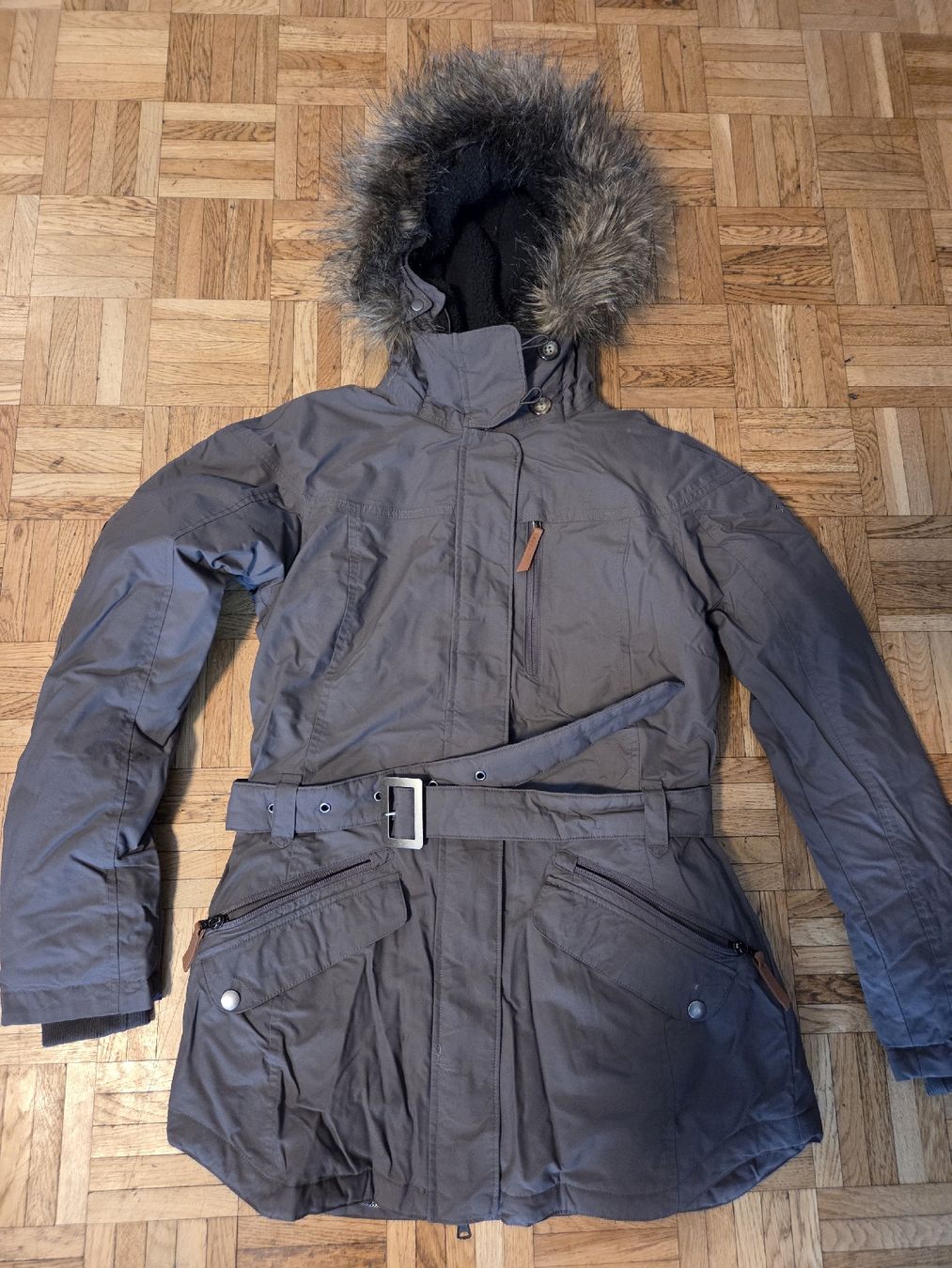 Columbia Cappotti: Parka chaud d'hiver Columbia taille M – Nuovo (secondo la descrizione) da Monthey venduto da Bubuline