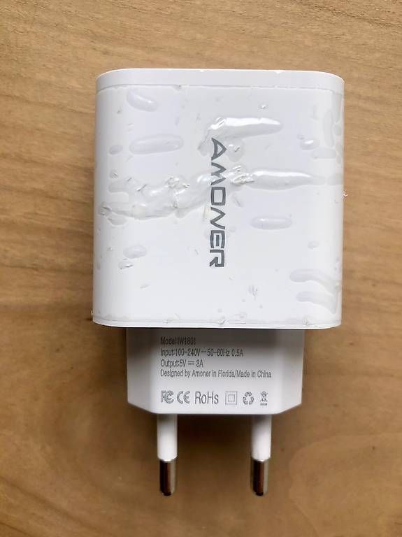 Unità & Adattatore: USB 3 Port Ladeadapter, Ladestecker – Nuovo (secondo la descrizione) da Zürich venduto da lino07 2