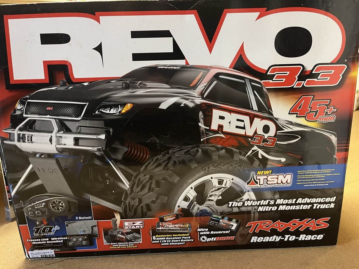 Traxxas Modellismo RC: Traxxas revo 3.3 – Usato da Plasselb venduto da Sportmint0