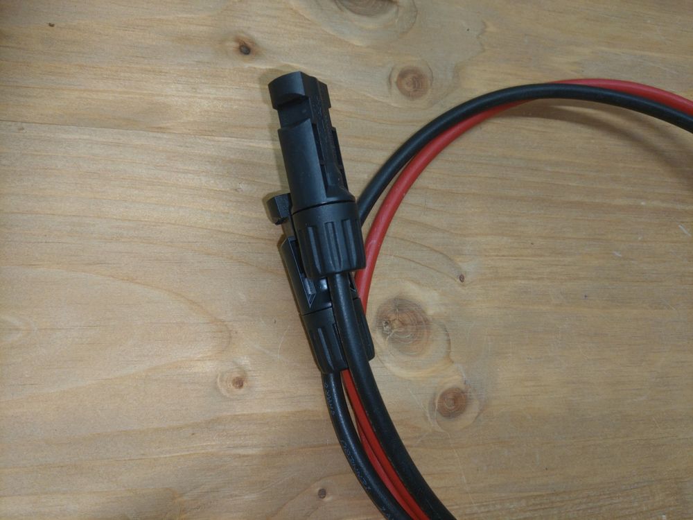 BATENORY 2m Solarkabel 4mm² Mit MC4 Steckern - PV Verlängerung Für Balkonkraftwerk & Solaranlage