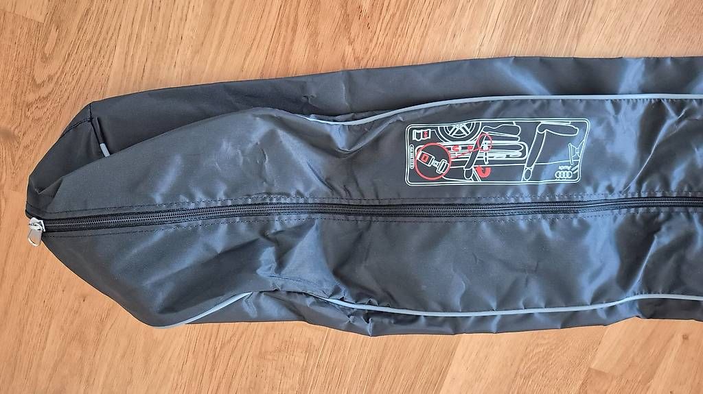 Borse: AUDI Original Skisack Skitasche – Usato da Neuenhof venduto da mar_2th5 2