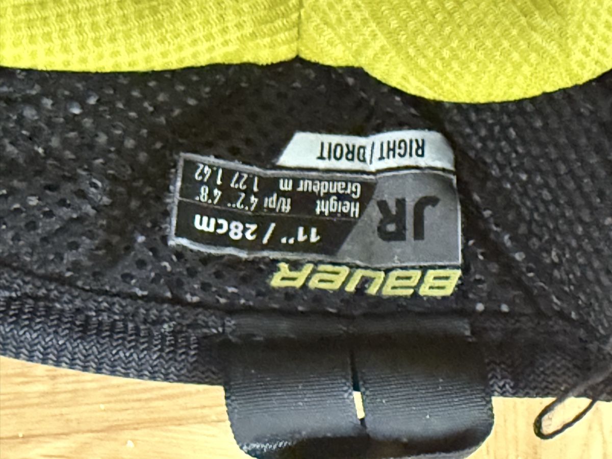 Bauer Protezioni & Imbottiture: Bauer Eishockey Schoner Jr. 11" / 28cm – Usato da Au (ZH) venduto da Arbeitsameise 1