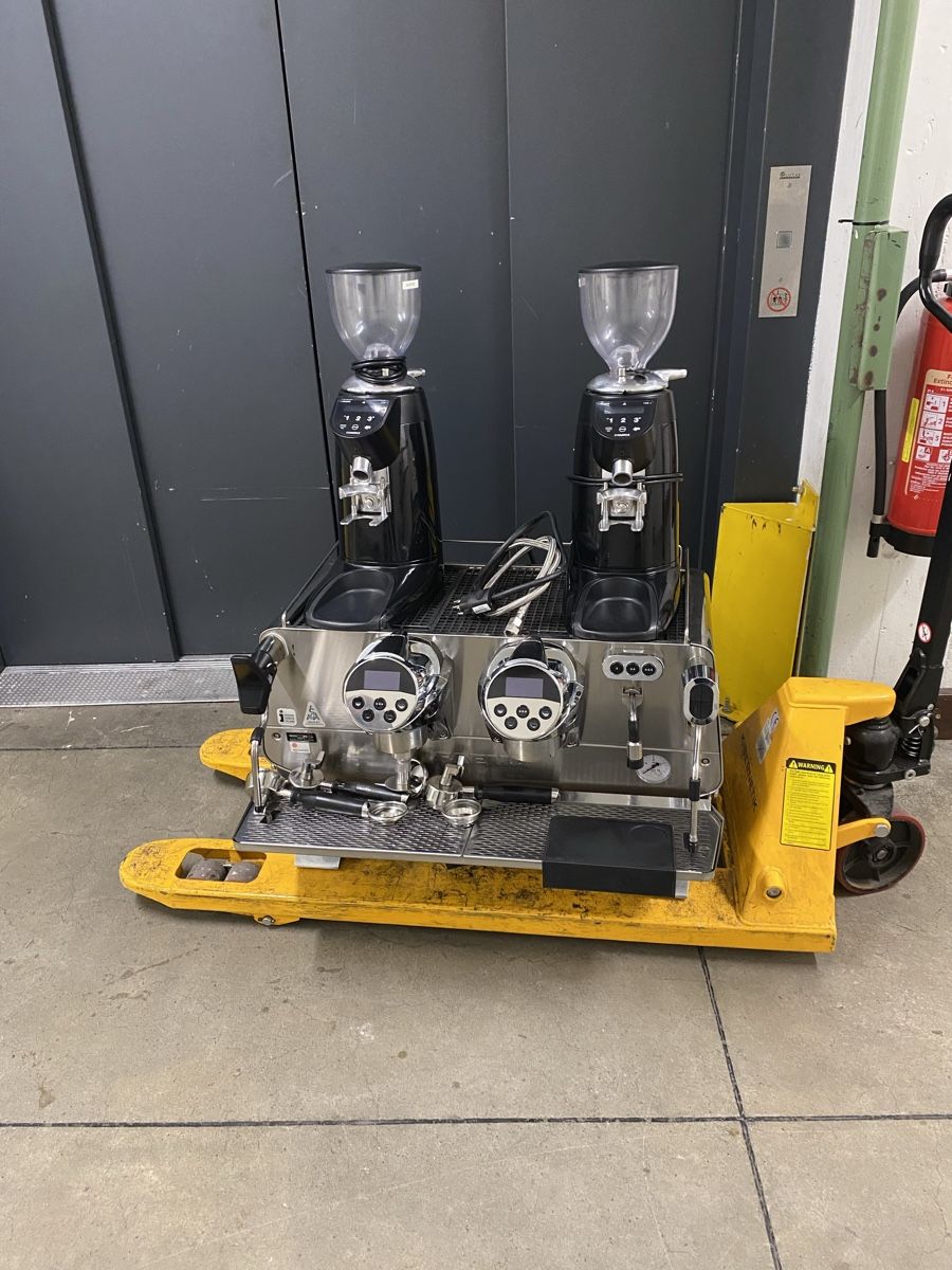 Macchine per caffè & Macchine per espresso: Kaffeemaschine – Usato da Dietikon venduto da dia_y8y5