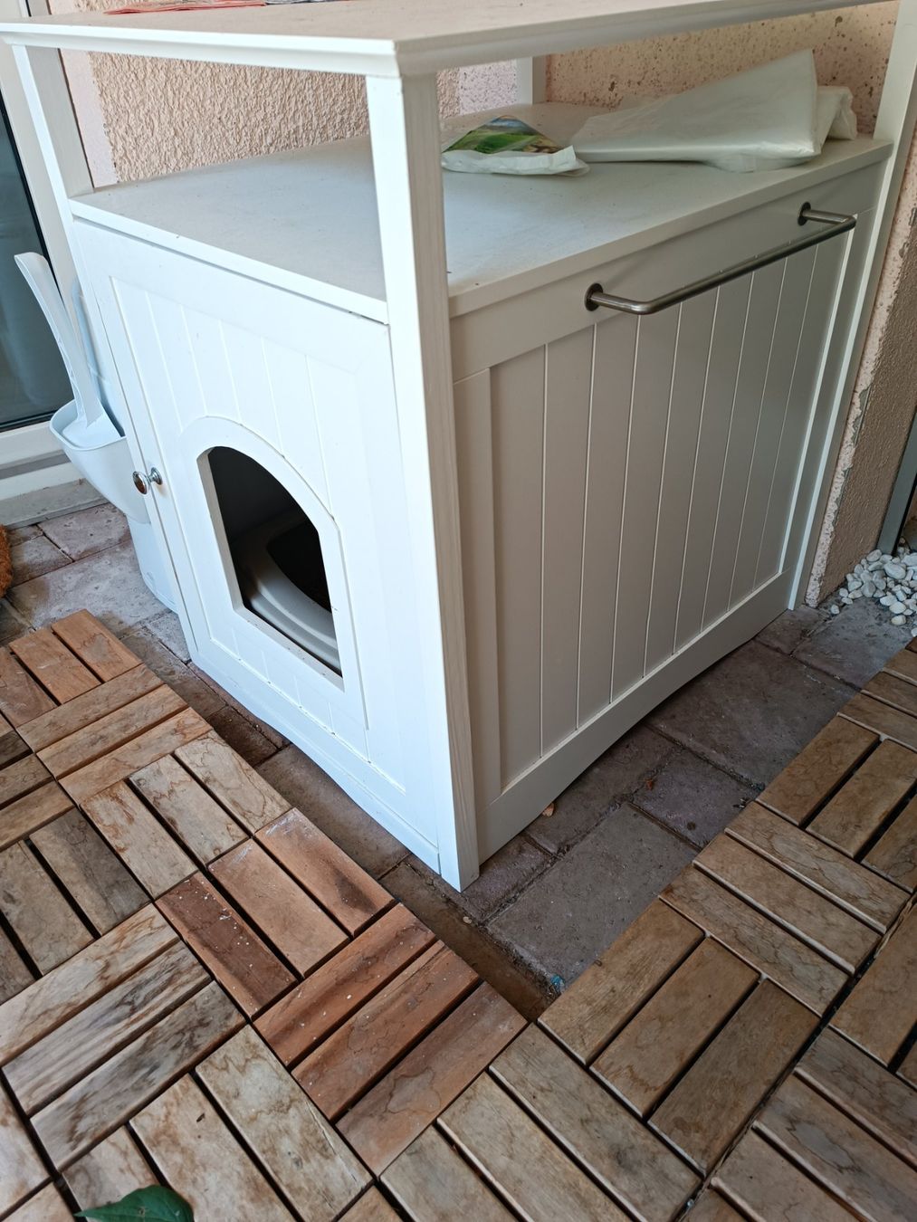 Qualipet WC: Katzentoilettenhaus + neuer Katzenstreu Entsorgungseimer – D'occasion à Binz par julijuli 3